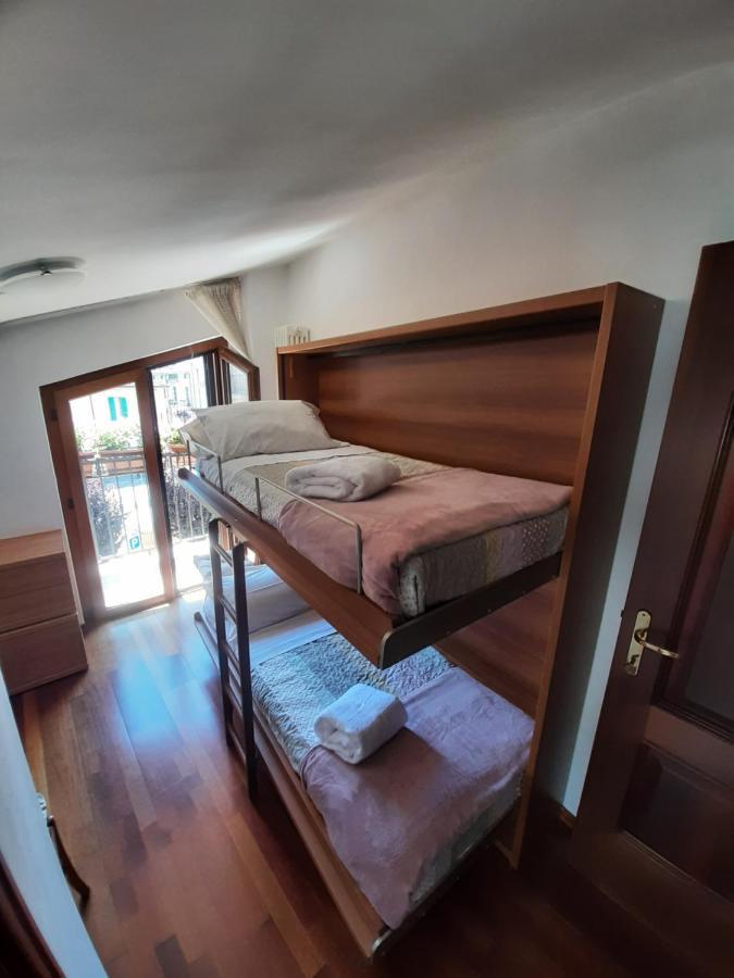 הוילה קסטל די סנגרו La Casa Di Walter E Rosa מראה חיצוני תמונה