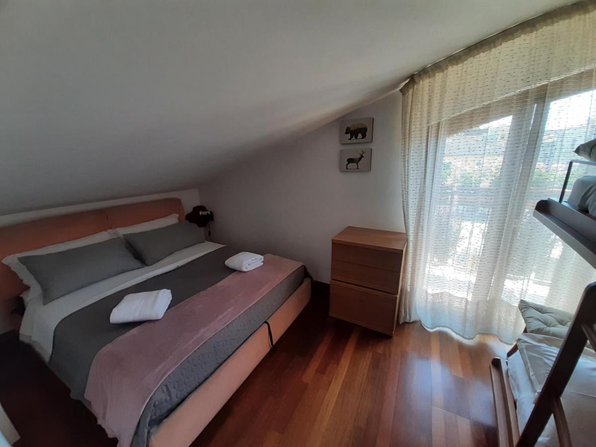הוילה קסטל די סנגרו La Casa Di Walter E Rosa מראה חיצוני תמונה